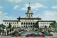 Отдается в дар открытка из СССР: Советский павильон.