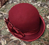 Отдается в дар Женская шляпа шерсть Италия винтаж