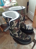 Отдается в дар Женские зимние сапоги