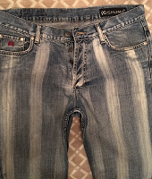 Отдается в дар Моднявые мужские джинсы