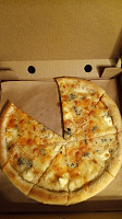 Отдается в дар Пицца 4 сыра