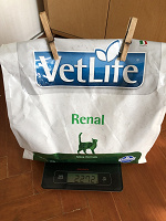 Отдается в дар Лечебный корм для котов Farmina vetlife renal