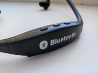 Отдается в дар Bluetooth наушники с тонким обручем