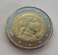 Отдается в дар 2 евро Латвия