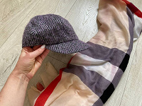 Отдается в дар Теплая кепка + шарф