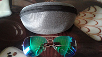 Отдается в дар Солнечные очки типа «авиаторы» с чехлом, новые.