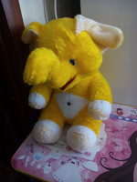 Отдается в дар игрушка слон желтый 60см