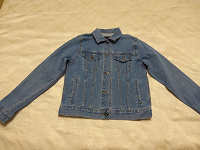 Отдается в дар куртка джинсовая синяя размер 42-44