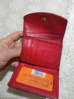 Отдается в дар Красный кошелёк