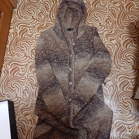 Отдается в дар Пальто вязаное H&M, размер 44-46