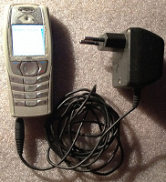 Отдается в дар Кнопочный сотовый телефон «Nokia 6610» б/у