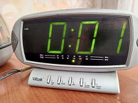 Отдается в дар Радио-часы-будильник Витёк
