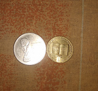 Отдается в дар юбилейные монеты 10 и 25 руб