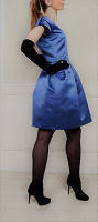 Отдается в дар синее платье в стиле 50-х с клатчем