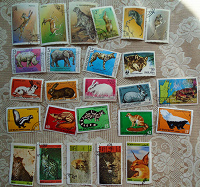 Отдается в дар почтовые марки со зверюшками