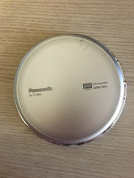 Отдается в дар CD-плеер Panasonic