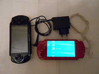 Отдается в дар 2 (две) игровые консоли Sony PSP с аксессуарами.
