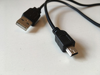 Отдается в дар Кабель miniUSB-USB