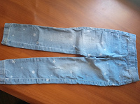 Отдается в дар джинсы детские (на рост 122)