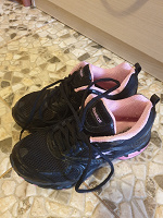 Отдается в дар Женские кроссовки Reebok 35-36 р