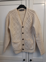 Отдается в дар Кофта унисекс на пуговицах. Woollovers