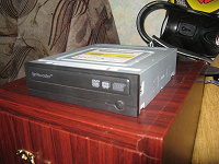 Отдается в дар DVD-rom