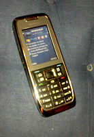 Отдается в дар Nokia E51. Ушатанная.