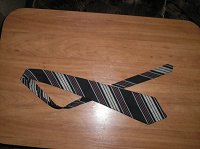 Отдается в дар галстук