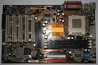 Отдается в дар Материнка (древняя) Gigabyte GA-60X socket 370
