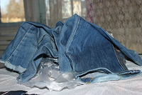 Отдается в дар Отрезы джинсов на Hand-Made