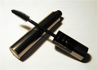 Отдается в дар Тушь Helena Rubinstein Make up Surrealist Mascara