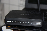 Отдается в дар Wi-Fi-роутер D-link DIR-300
