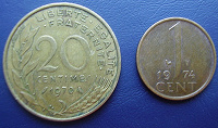 Отдается в дар Франция 20 сантимов 1970 и 1 цент 1974 Нидерланды