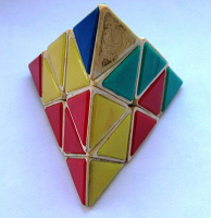 Отдается в дар Советская игрушка: Треугольник Рубика