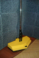 Отдается в дар carpet sweeper (Щетка для чистки ковров)