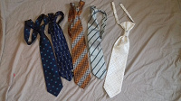 Отдается в дар галстуки