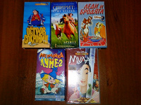 Отдается в дар Кассеты VHS — мультфильмы, фильмы