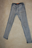 Отдается в дар Серые джинсы Object 26 размер