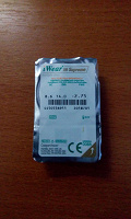 Отдается в дар Контактная линза на -2.75
