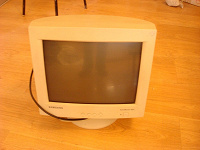 Отдается в дар 15" Монитор Samsung Syncmaster 551s
