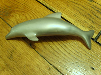Отдается в дар Заколка-дельфин