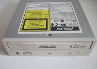 Отдается в дар CD-привод Asus