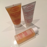 Отдается в дар Косметика Clarins. 2