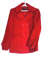 Отдается в дар Красное пальто
