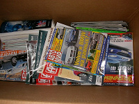 Отдается в дар Автомобильные журналы — целая коробка.