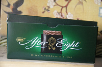 Отдается в дар Шоколад After Eight с мятной начинкой 200г