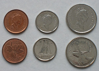 Отдается в дар 50-летие королевы Елизаветы II. Монеты Канады