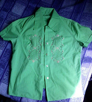 Отдается в дар Зеленая рубашка