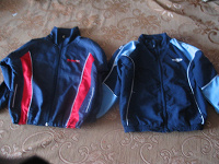 Отдается в дар Две спортивные курточки для мальчика 104-112