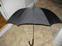 Отдается в дар зонт-трость